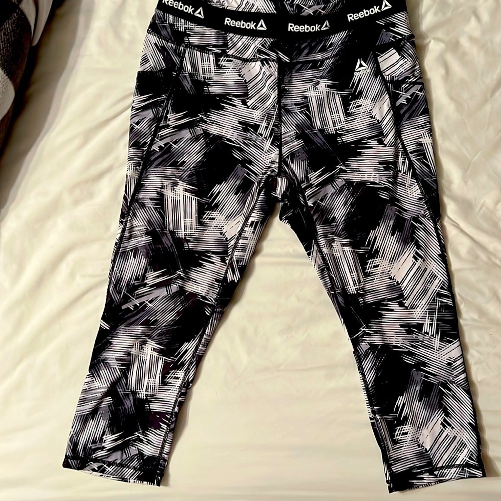 Reebok Athletic Wear Leggings SZ XXL